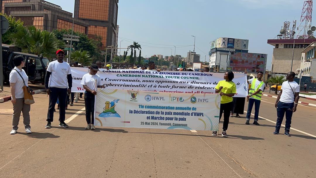 Le Conseil National de la Jeunesse du Cameroun et HWPL Commémorent la Journée Mondiale de la Paix avec une Marche pour la Paix et une Initiative Environnementale